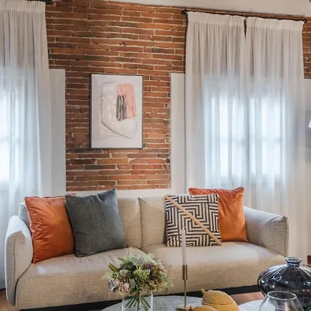 Dorina Penthouse 2 Bedrooms 2 Bathrooms In * Lucca