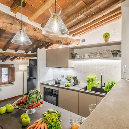 Dorina Penthouse 2 Bedrooms 2 Bathrooms In